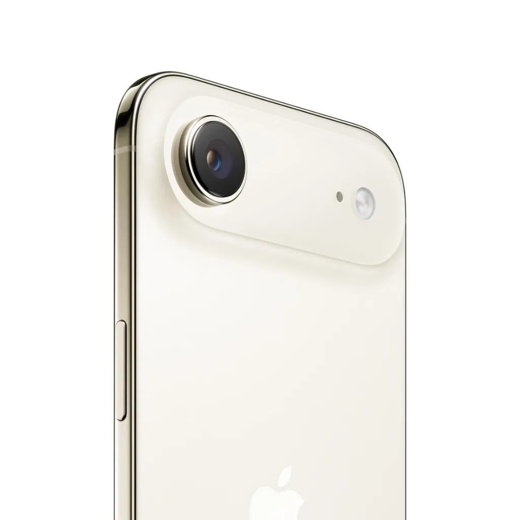iPhone Air Light Gold-3.webp