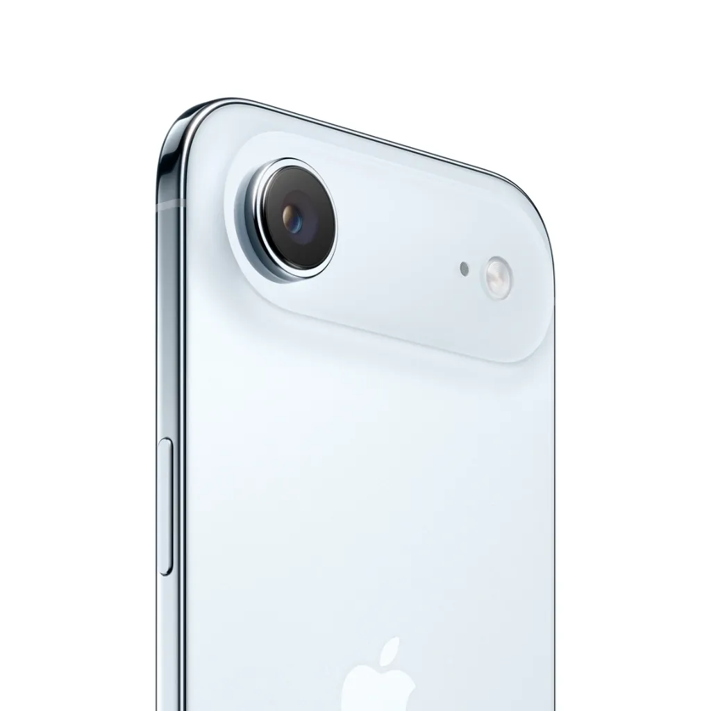 iPhone Air Sky Blue-3.webp