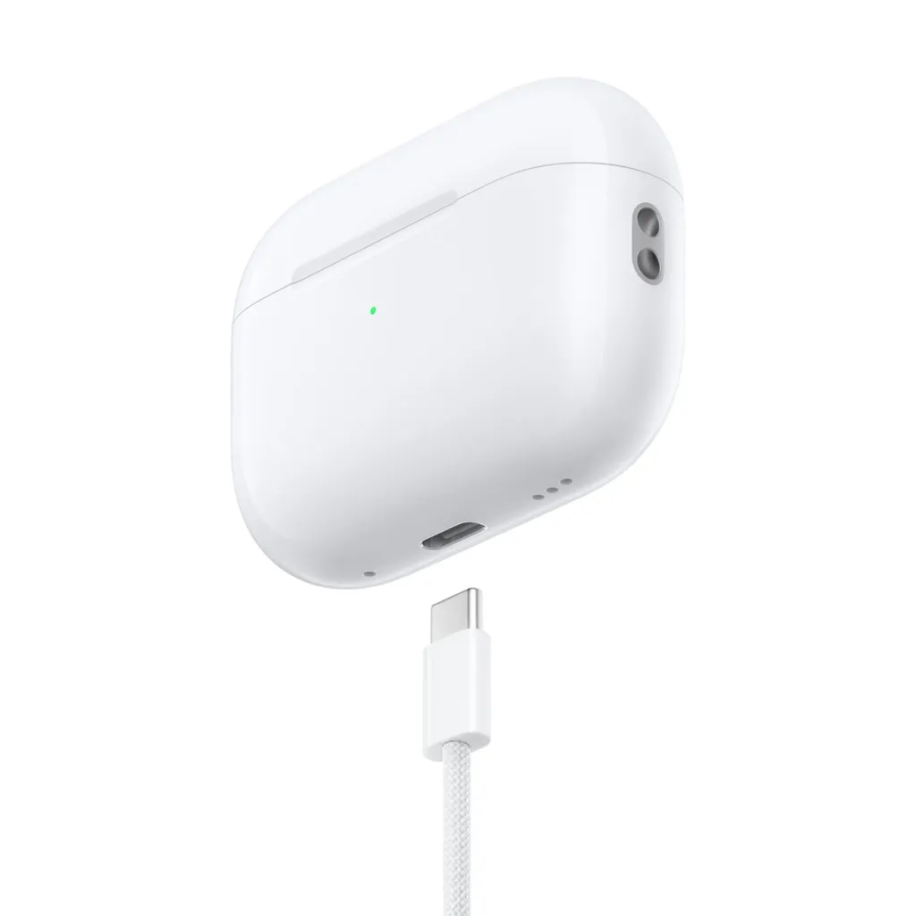 AirPods Pro (2nd generation) With Magsafe Charging Case USB-C-6.webp