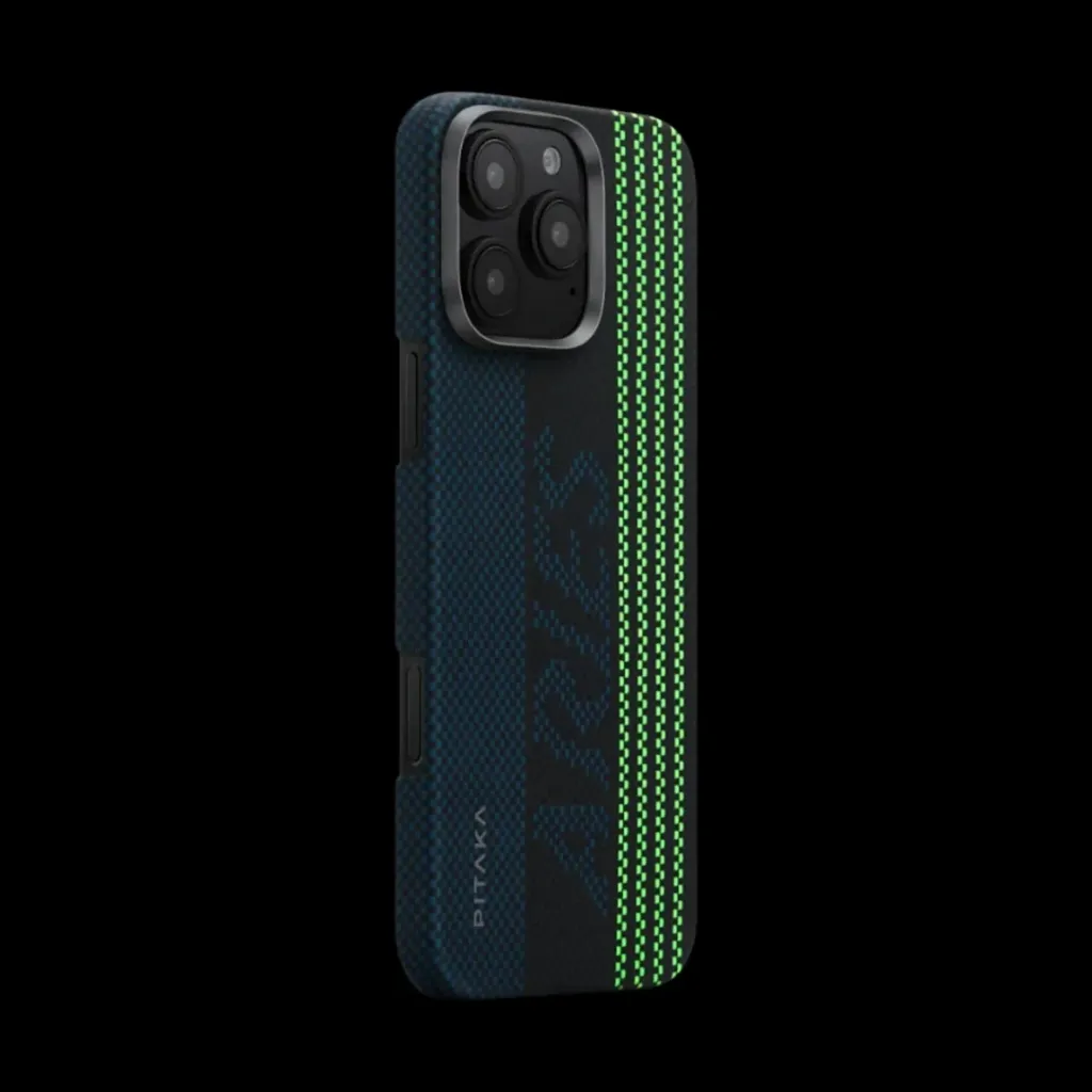PITAKA Aries Tactile Woven case for iPhone 16 Pro Max-Credit Card-3.webp