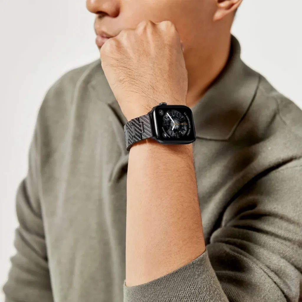 PITAKA Carbon Fiber Apple Watch Band Modern - BlackGrey Twil-10.webp