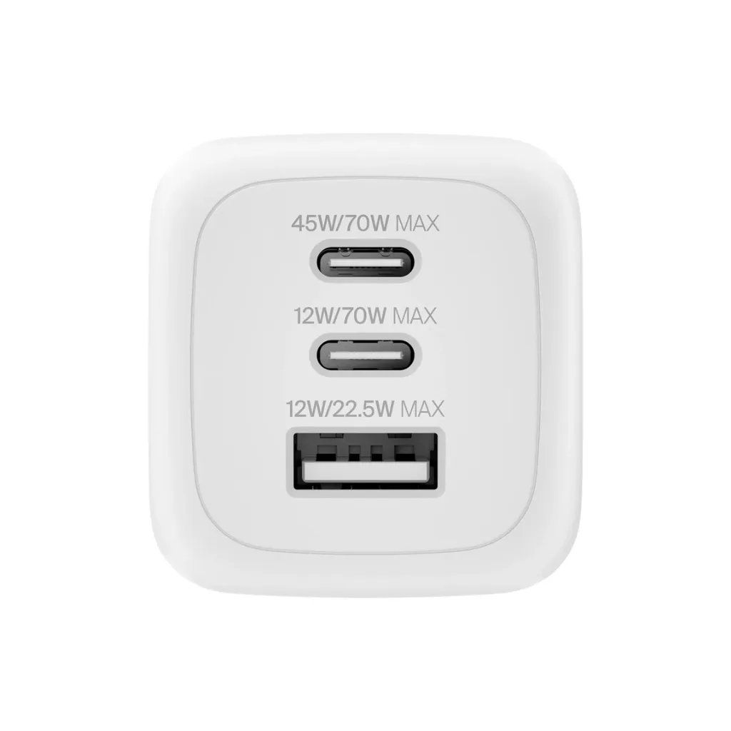 belkin BoostCharge Pro 3-Port GaN Wall Charger 70W -3.webp