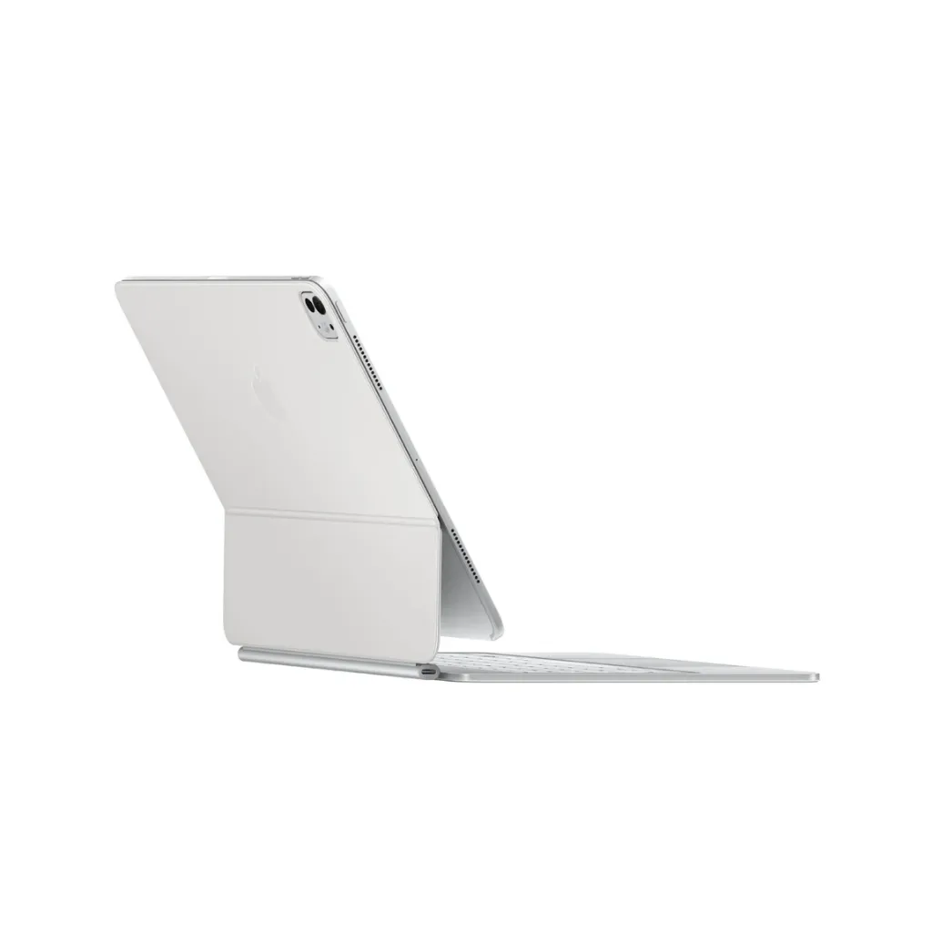 MagicKeyboardArabicForiPadPro13inchWhite5.webp