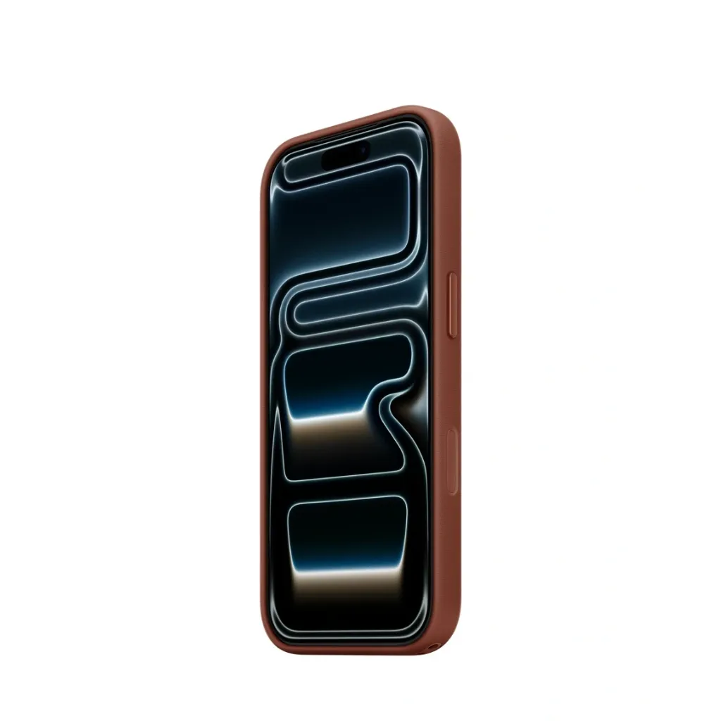 AppleiPhone17ProTechWovenCasewithMagSafeSienna 2.webp