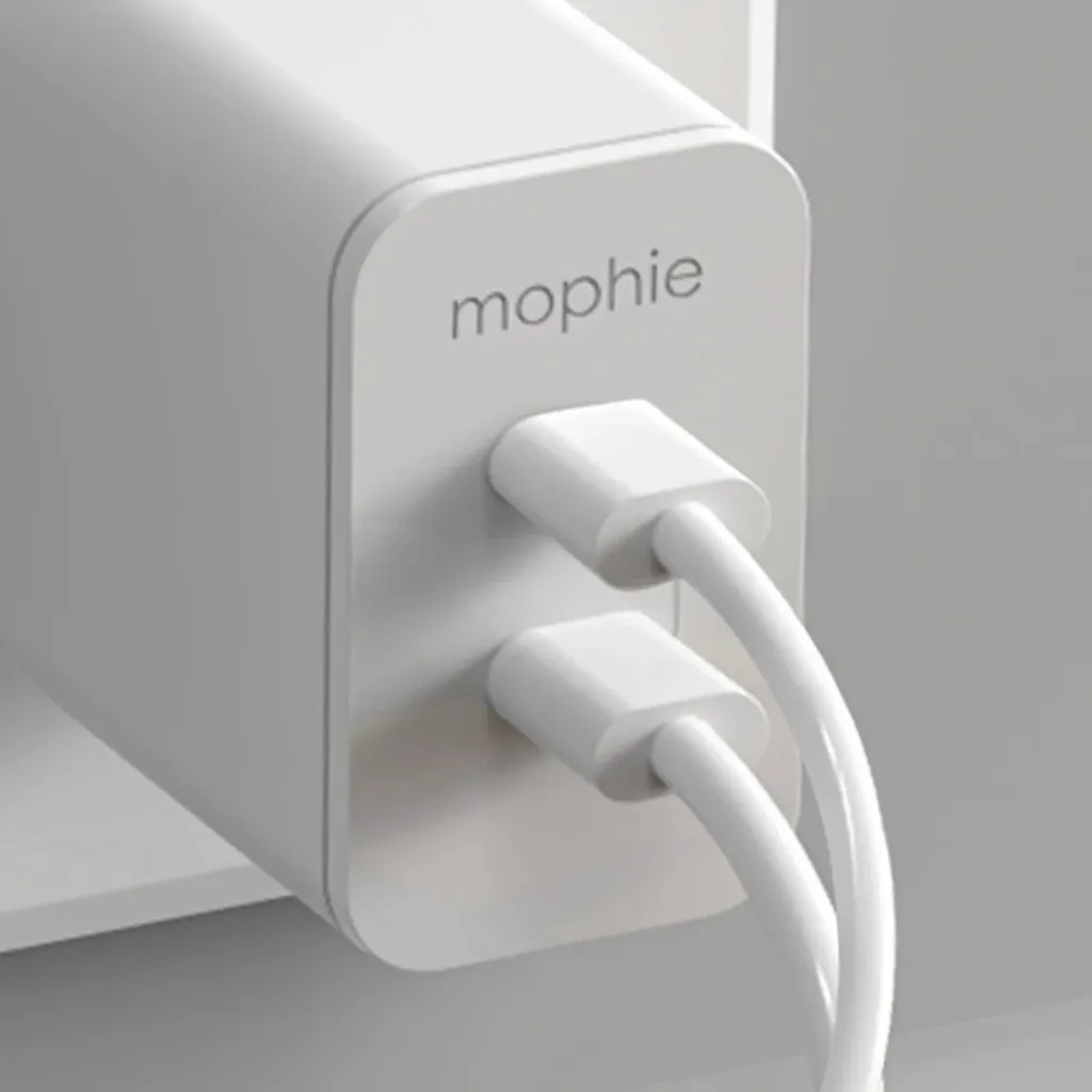 Mophie 45W 2Port GaN Fast Wall Adapter-5.webp