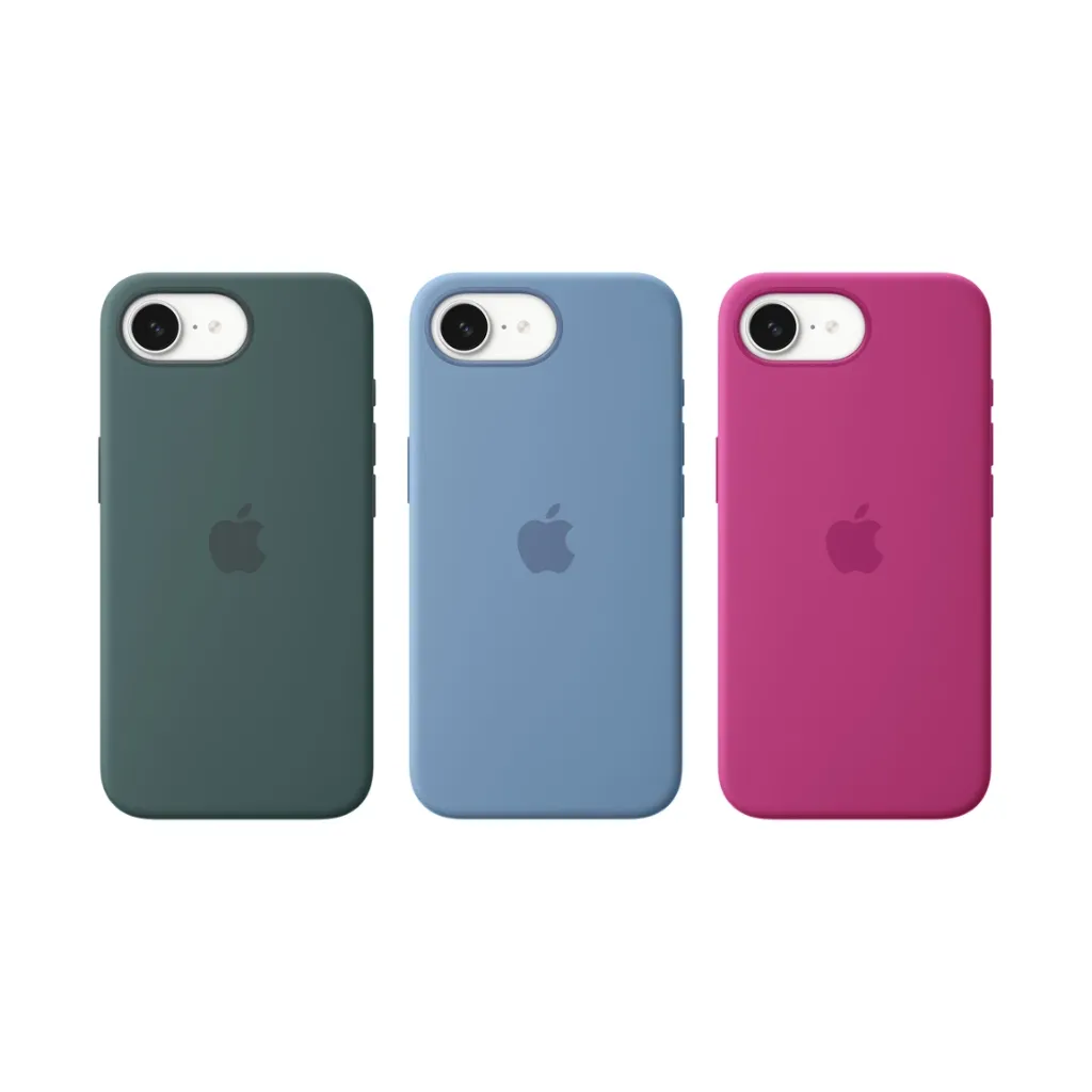 iPhone 16e Black-8.webp